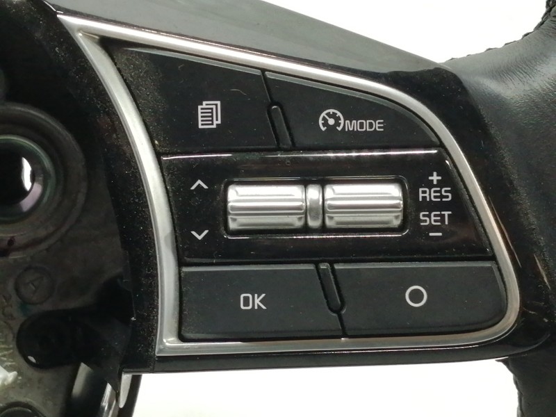 Recambio de volante para kia xceed business referencia OEM IAM 56100J7470SA1 644124950B / 6499928XA T1BSA0000326