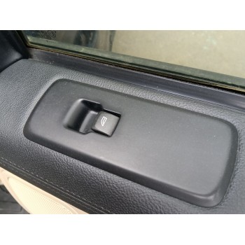 MANDO ELEVALUNAS TRASERO DERECHO LR086039 
