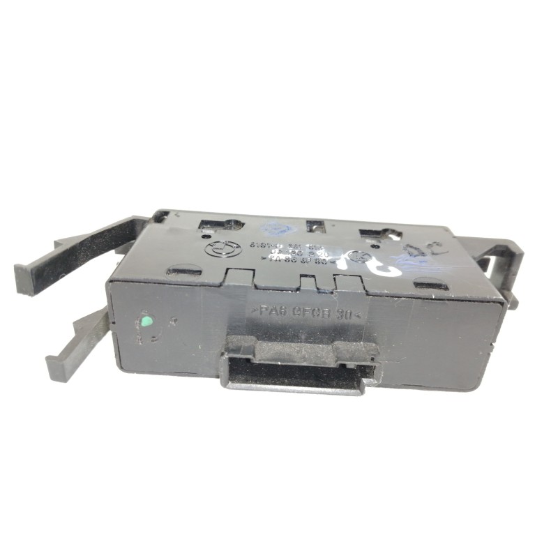 Recambio de mando elevalunas delantero derecho para bmw serie 3 berlina (e46) 328i referencia OEM IAM 61318381514  