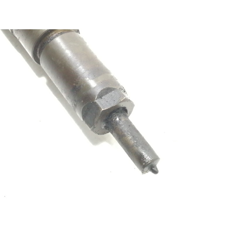 Recambio de inyector para peugeot 207 confort referencia OEM IAM 0445110252  