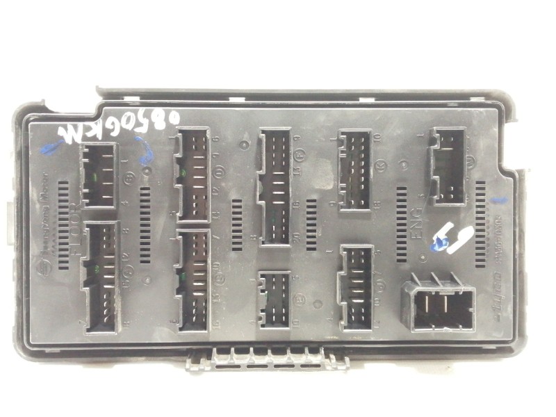 Recambio de caja reles / fusibles para ssangyong actyon 200 xdi referencia OEM IAM AK6188  