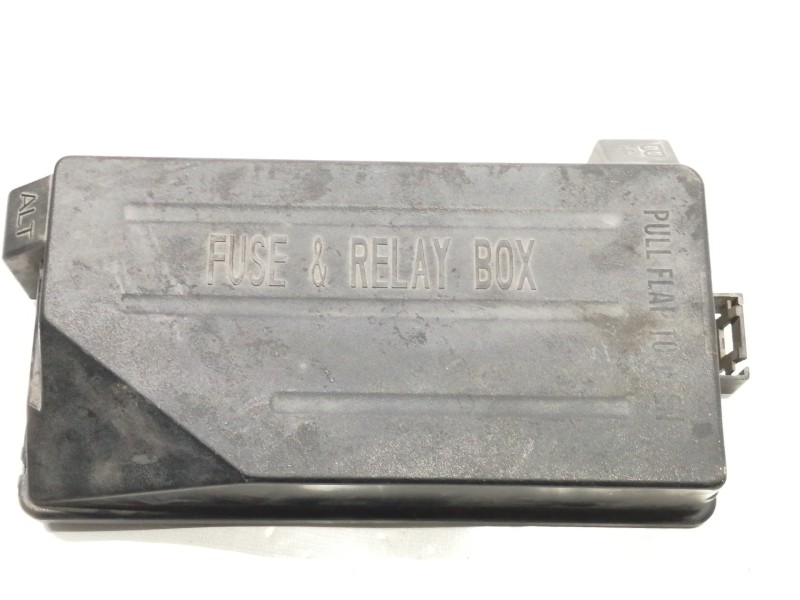 Recambio de caja reles / fusibles para ssangyong actyon 200 xdi referencia OEM IAM AK6188  