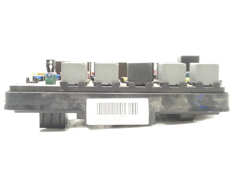 Recambio de caja reles / fusibles para ssangyong actyon 200 xdi referencia OEM IAM AK6188  