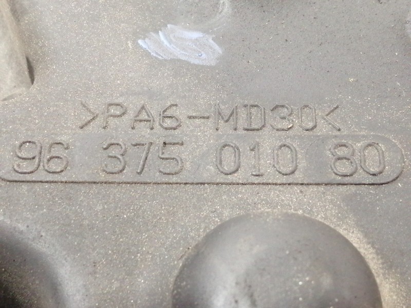 Recambio de tapa distribucion para peugeot 207 confort referencia OEM IAM 9637501080  