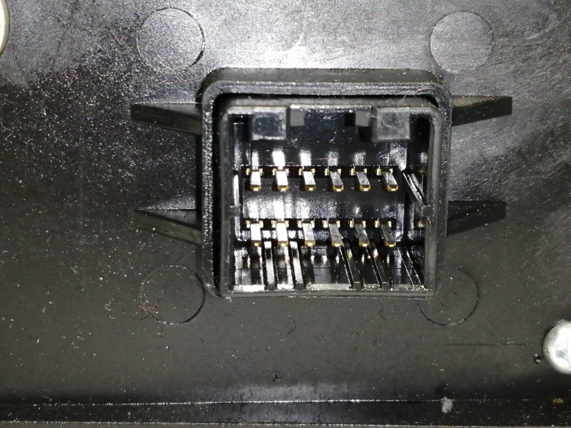 Recambio de mando calefaccion / aire acondicionado para ssangyong actyon 200 xdi referencia OEM IAM 687003100X  