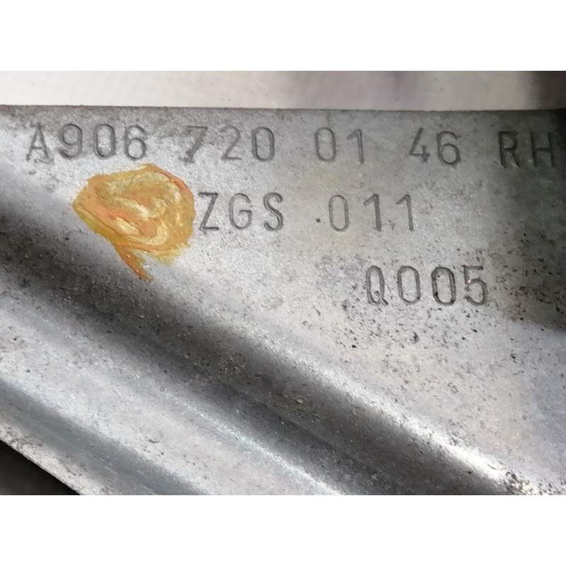 Recambio de elevalunas delantero derecho para volkswagen crafter combi (2e) combi, techo elevado 35 referencia OEM IAM A90672001