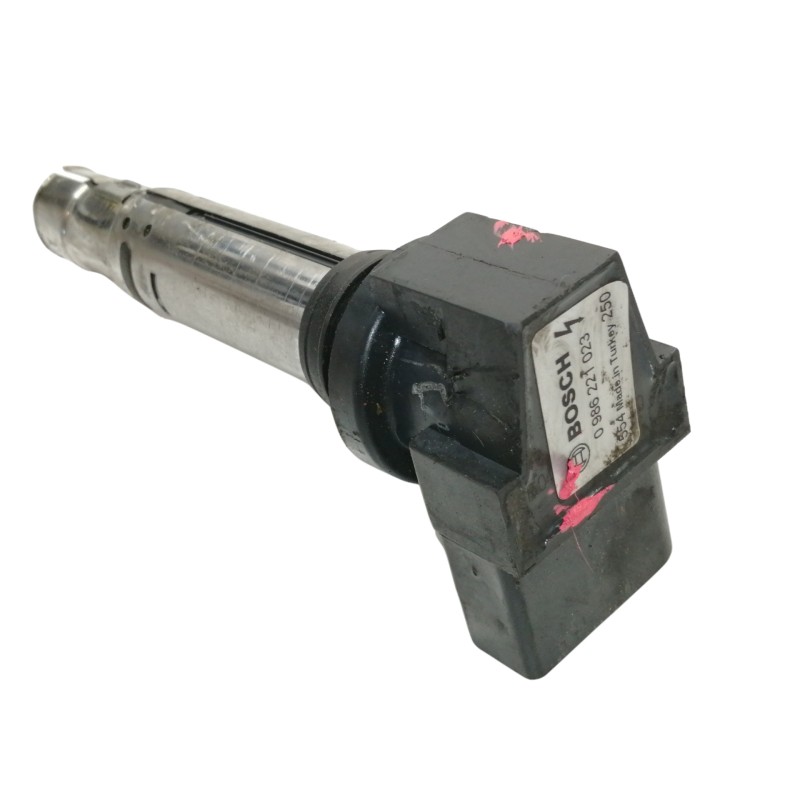Recambio de bobina encendido para volkswagen polo (9n1) trendline referencia OEM IAM 0986221023  