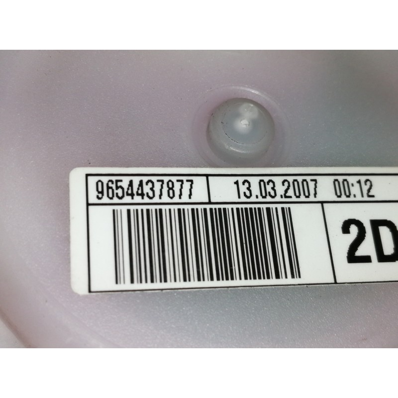 Recambio de cinturon seguridad trasero derecho para citroën c4 picasso exclusive referencia OEM IAM 9654437877  