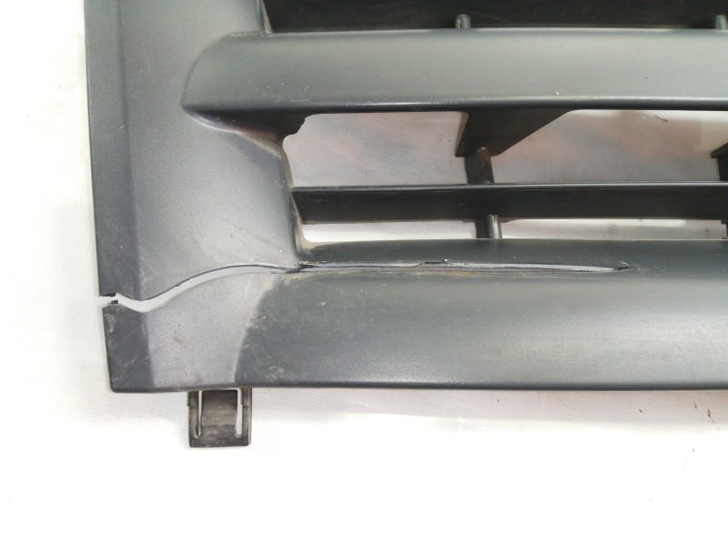 Recambio de rejilla delantera para volkswagen crafter combi (2e) combi, techo elevado 35 referencia OEM IAM 2E0853653  