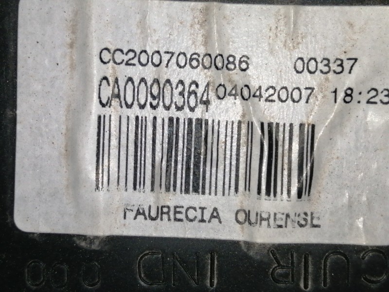 Recambio de salpicadero para citroën c4 picasso exclusive referencia OEM IAM 9683044477 9683044677 96821842ZD