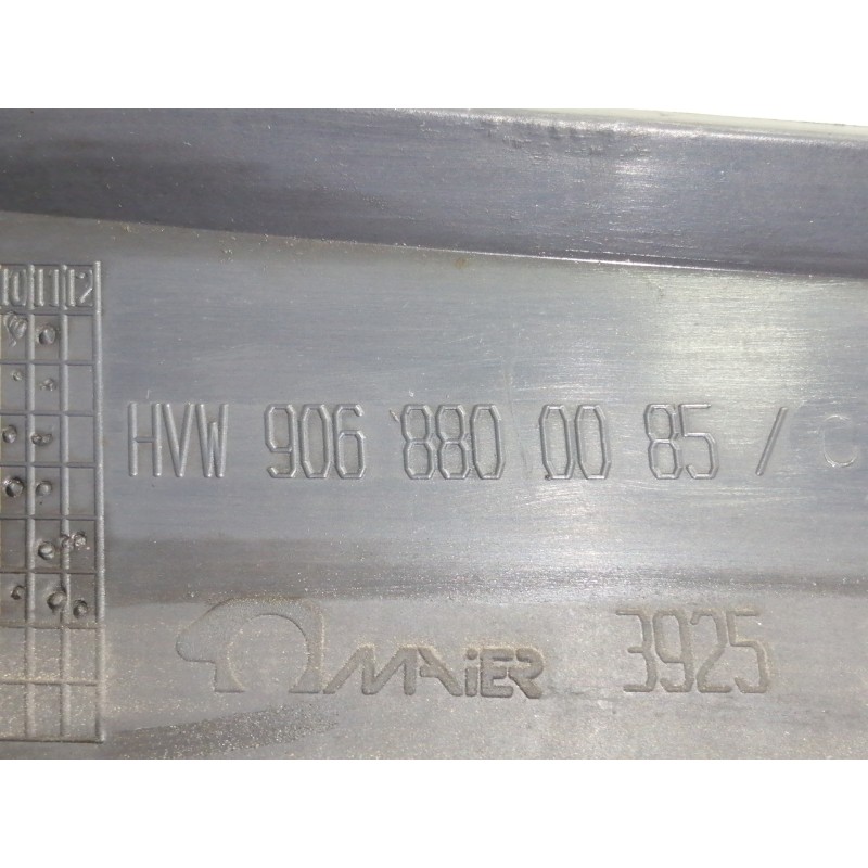 Recambio de rejilla delantera para volkswagen crafter combi (2e) combi, techo elevado 35 referencia OEM IAM 2E0853653  