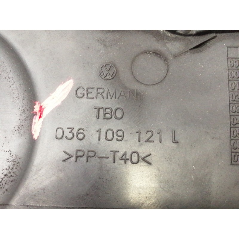 Recambio de tapa distribucion para volkswagen polo (9n1) trendline referencia OEM IAM 036109121L  