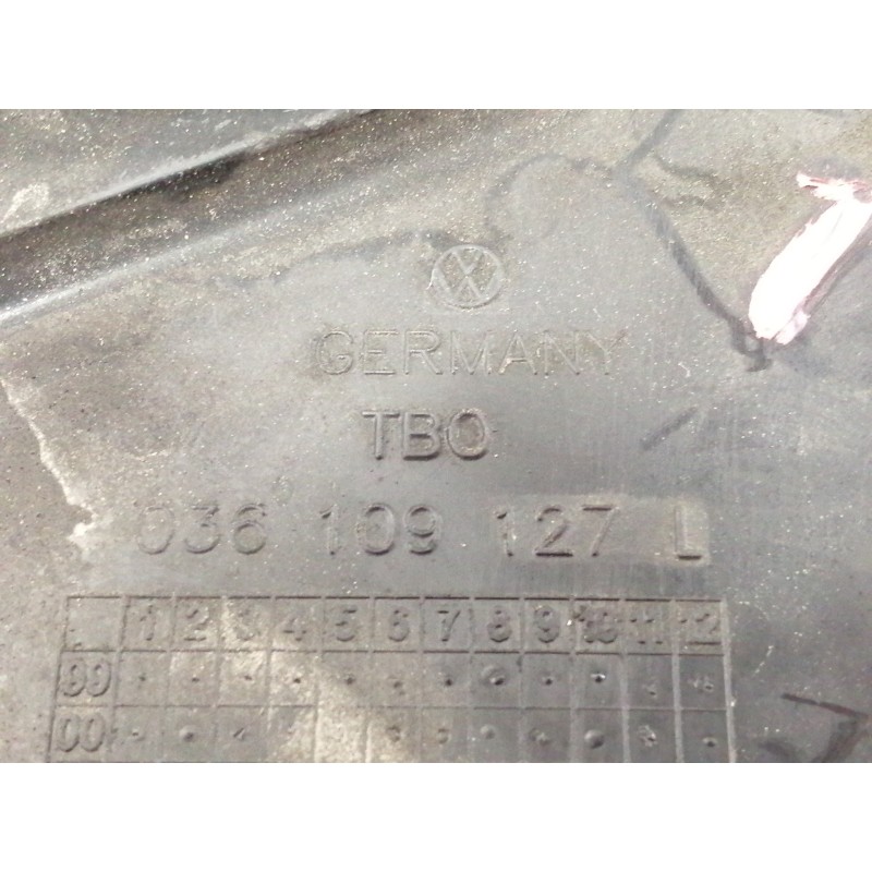Recambio de tapa distribucion para volkswagen polo (9n1) trendline referencia OEM IAM 036109127L  