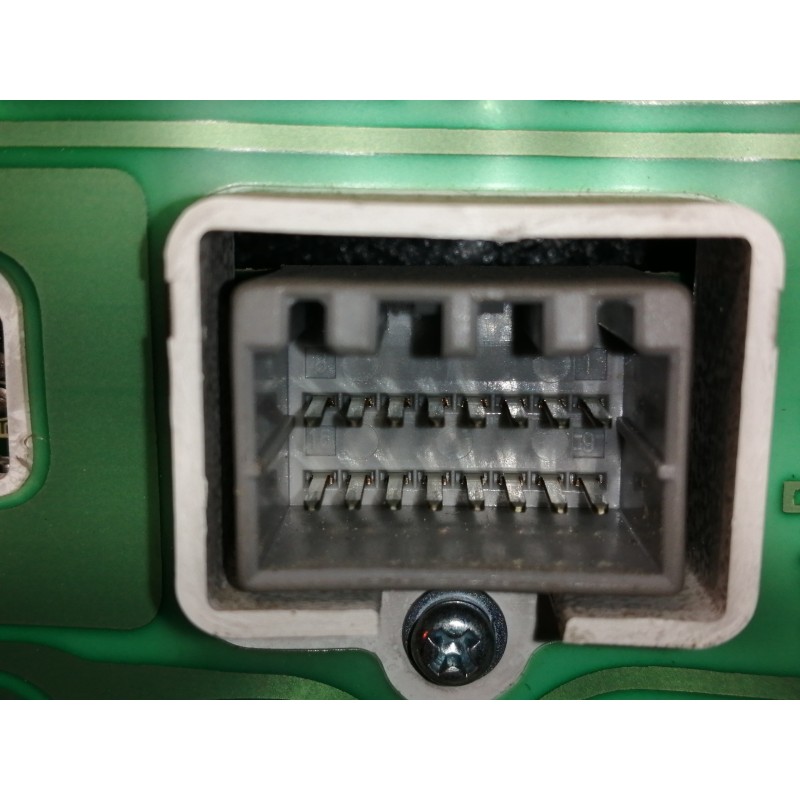 Recambio de cuadro instrumentos para chevrolet tacuma cdx referencia OEM IAM 96427156  