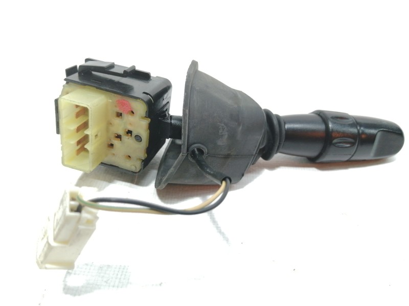 Recambio de mando limpia para chevrolet tacuma cdx referencia OEM IAM 96552848  