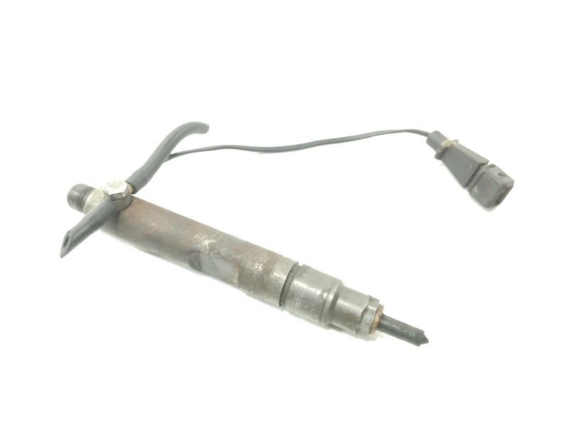 Recambio de inyector para volkswagen passat berlina (3b2) comfortline referencia OEM IAM 028130201S 2FHKBEL58P 