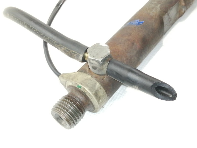 Recambio de inyector para volkswagen passat berlina (3b2) comfortline referencia OEM IAM 028130201S 2FHKBEL58P 