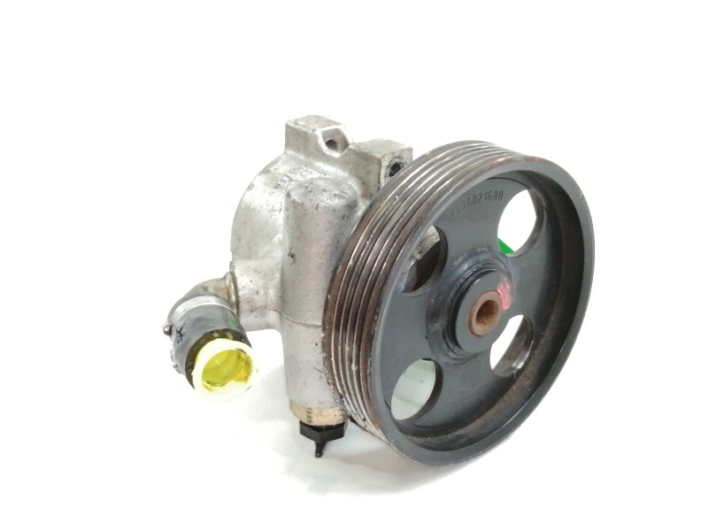Recambio de bomba direccion para citroën xsara berlina 1.9d attraction referencia OEM IAM 26045330  