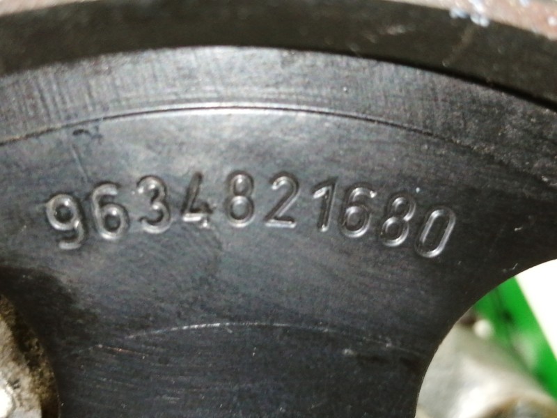 Recambio de bomba direccion para citroën xsara berlina 1.9d attraction referencia OEM IAM 26045330  