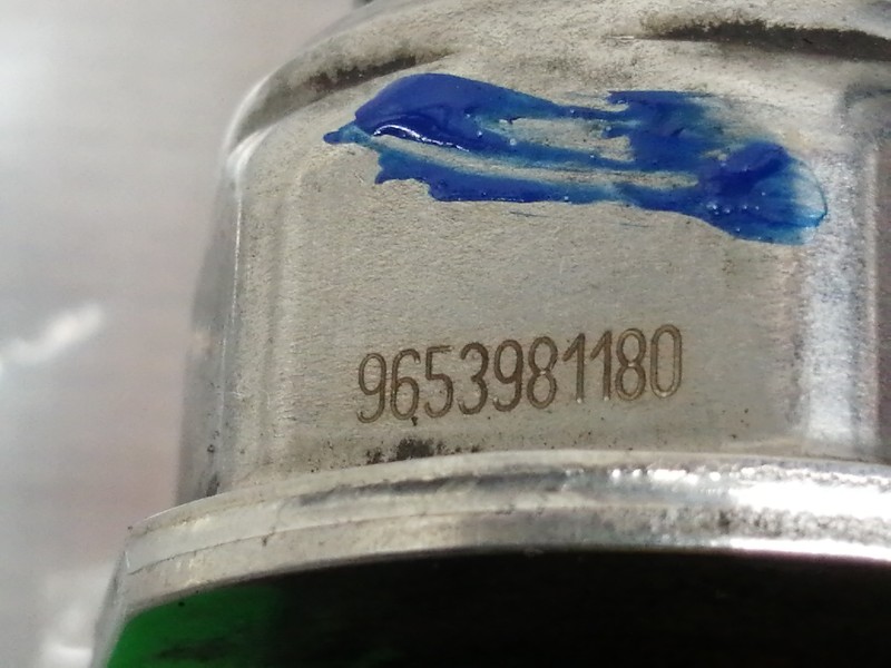 Recambio de rampa inyectora para citroën c3 1.4 hdi sx referencia OEM IAM 9654592680  