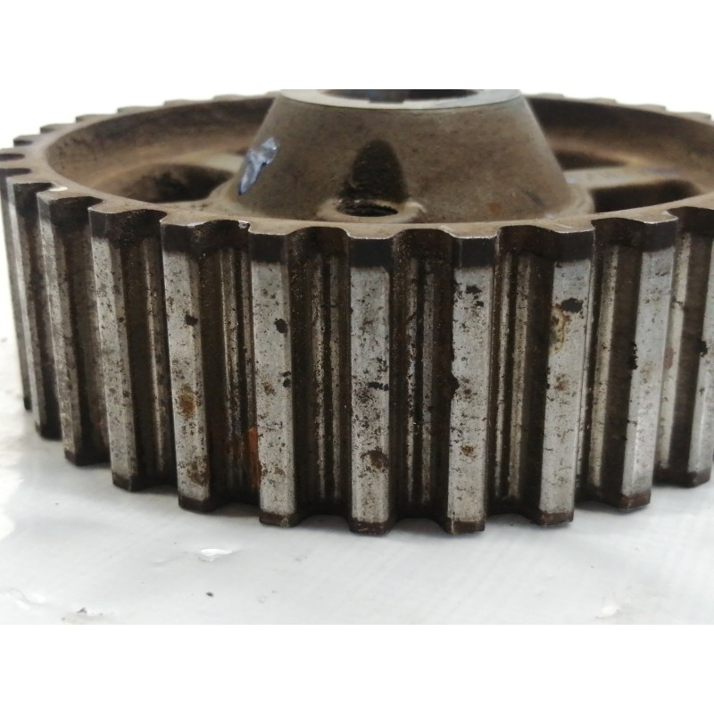 Recambio de polea bomba inyectora para citroën c3 1.4 hdi sx referencia OEM IAM 9636947780  