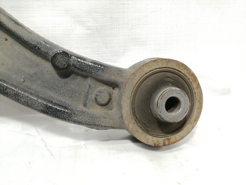 Recambio de brazo suspension inferior delantero izquierdo para renault master pritsche/fgst l2h1 3,5t referencia OEM IAM   