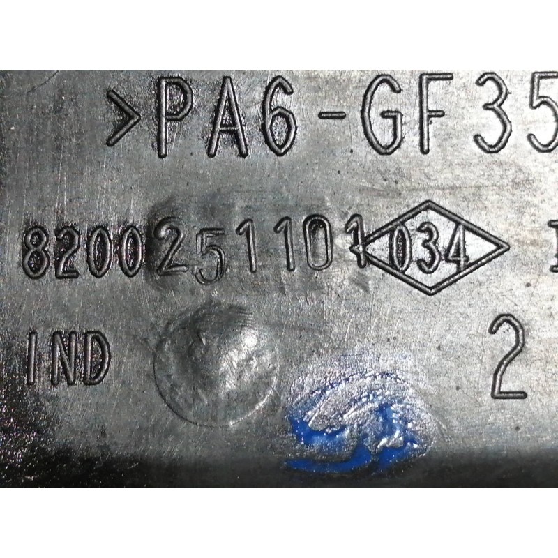 Recambio de tapa balancines para renault clio ii fase ii (b/cb0) authentique referencia OEM IAM 8200251101  