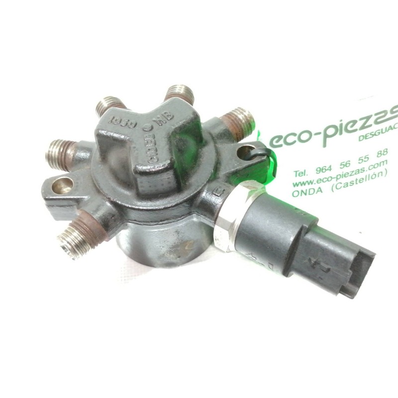 Recambio de rampa inyectora para renault clio ii fase ii (b/cb0) authentique referencia OEM IAM 8200057345  