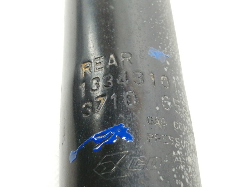 Recambio de amortiguador trasero derecho para opel corsa d catch me now referencia OEM IAM 13343101  