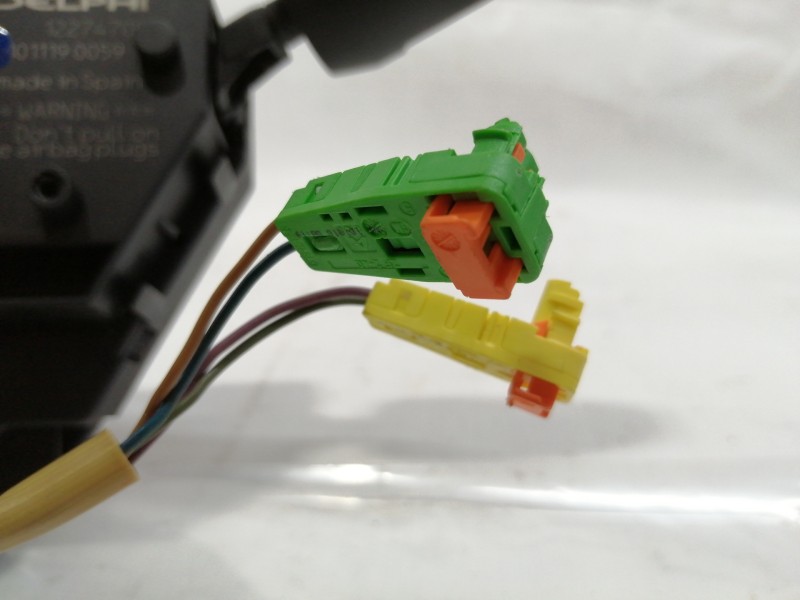 Recambio de mando multifuncion para opel corsa d catch me now referencia OEM IAM 13142283  