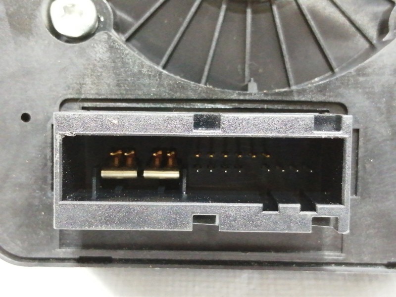 Recambio de mando multifuncion para opel corsa d catch me now referencia OEM IAM 13142283  