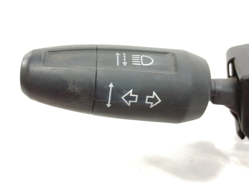 Recambio de mando multifuncion para opel corsa d catch me now referencia OEM IAM 13142283  