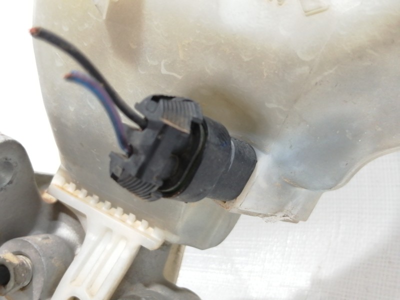 Recambio de bomba freno para opel corsa d catch me now referencia OEM IAM 0204051127  