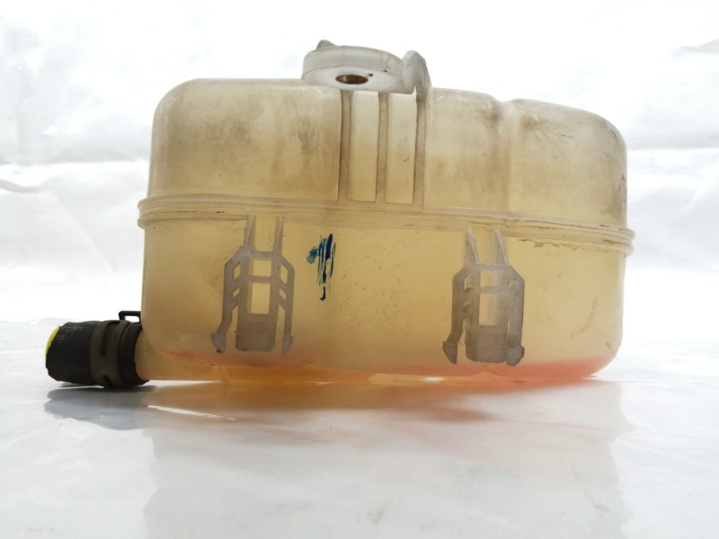 Recambio de deposito expansion para opel corsa d catch me now referencia OEM IAM 55702165 460029937 