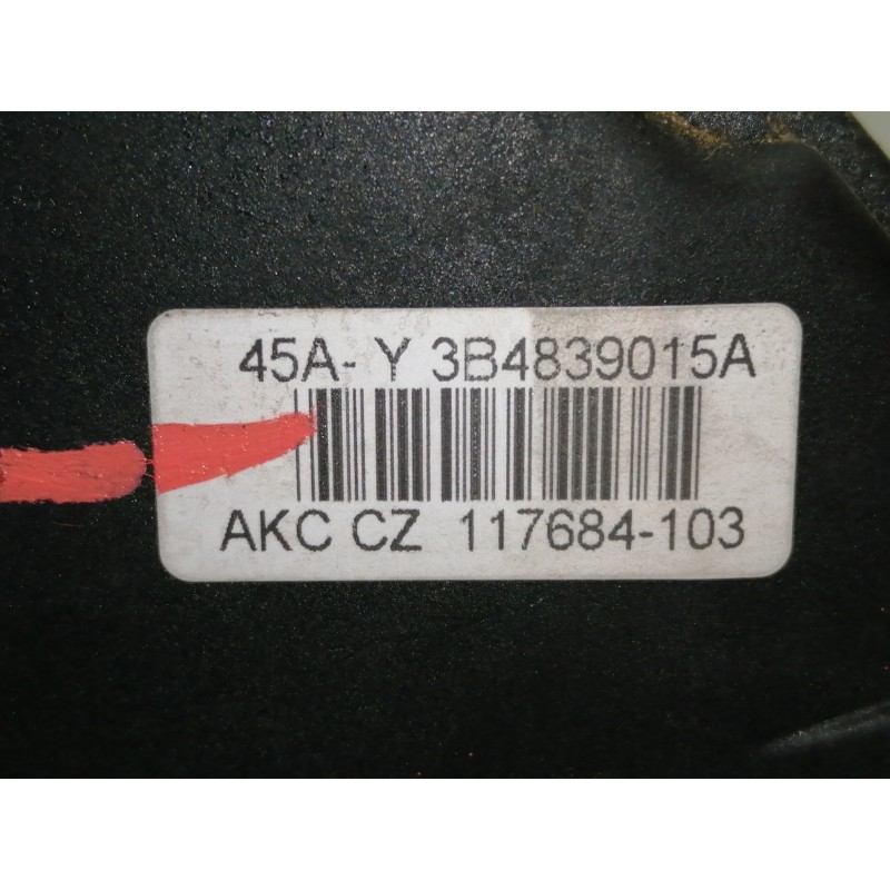 Recambio de cerradura puerta trasera izquierda para volkswagen passat berlina (3b2) comfortline referencia OEM IAM 3B4839015A  