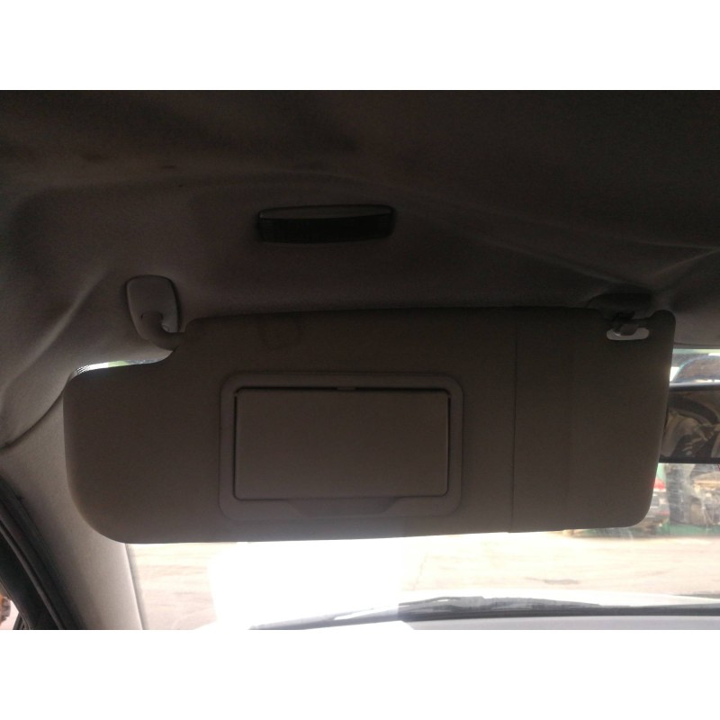 Recambio de parasol izquierdo para volkswagen passat berlina (3b2) comfortline referencia OEM IAM 3B0857551  