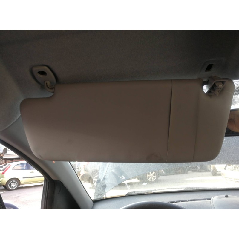 Recambio de parasol izquierdo para opel corsa d catch me now referencia OEM IAM 010440018  