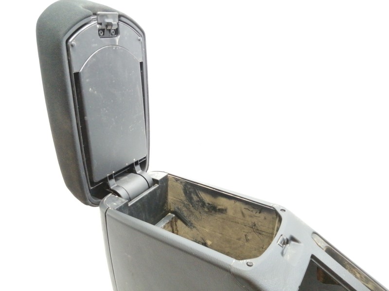 Recambio de apoyabrazos central para toyota rav 4 (a3) advance referencia OEM IAM 5881142030  