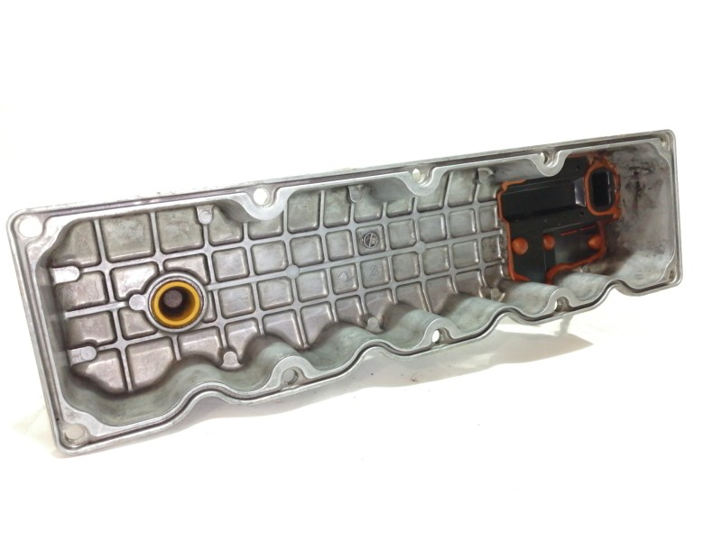 Recambio de tapa balancines para nissan cabstar e tl35-1 referencia OEM IAM   