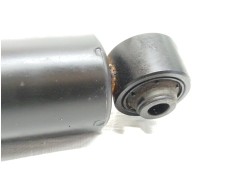 Recambio de amortiguador trasero derecho para toyota rav 4 (a3) advance referencia OEM IAM 349024KYB   2