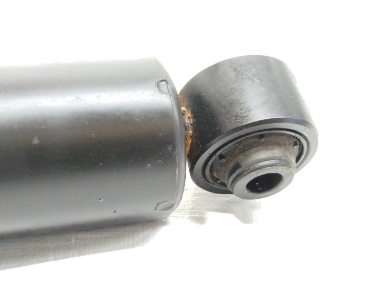 Recambio de amortiguador trasero derecho para toyota rav 4 (a3) advance referencia OEM IAM 349024KYB  