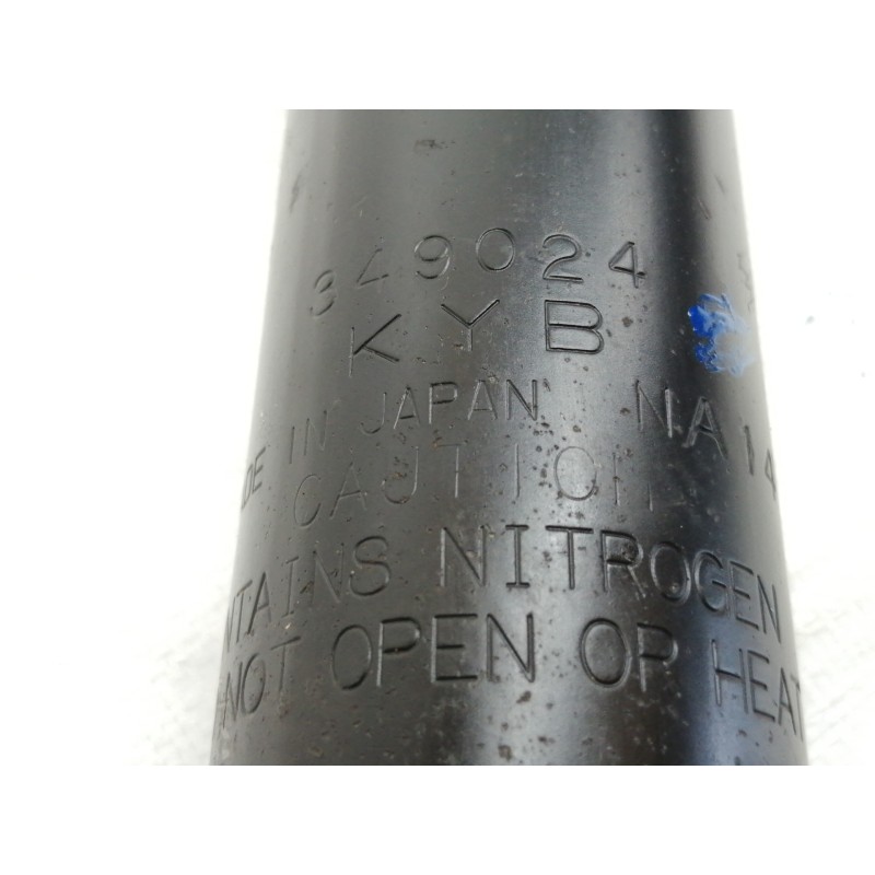 Recambio de amortiguador trasero derecho para toyota rav 4 (a3) advance referencia OEM IAM 349024KYB  