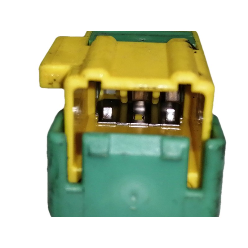 Recambio de cinturon seguridad trasero izquierdo para volkswagen touareg (7la) tdi r5 referencia OEM IAM 560981701  