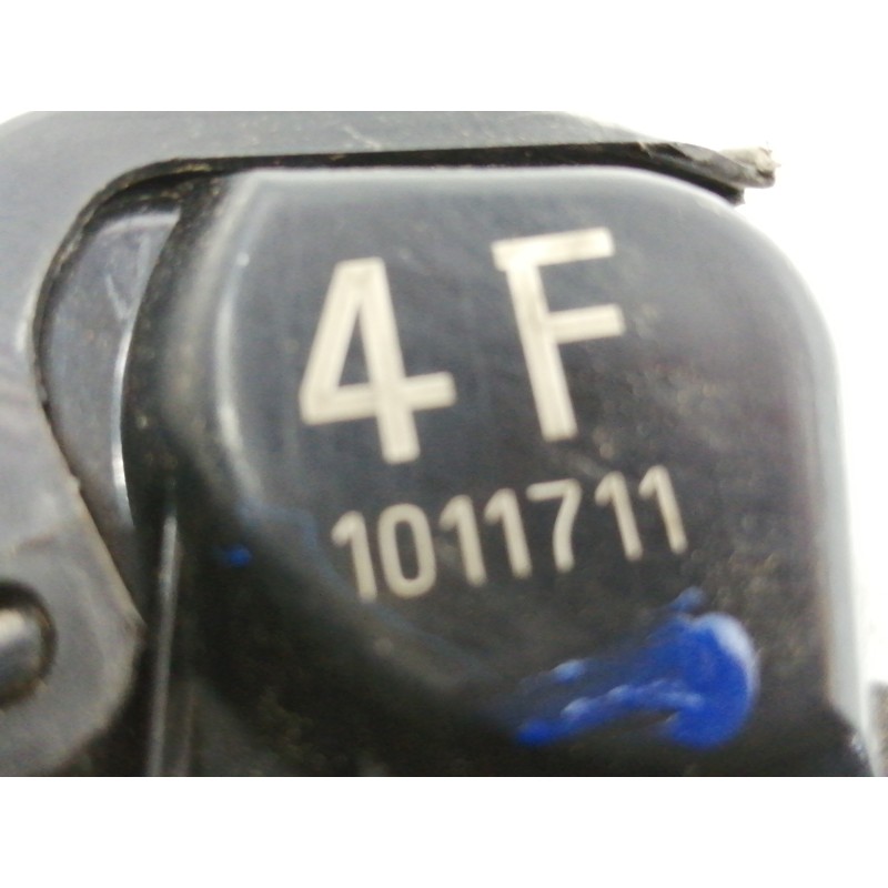 Recambio de cerradura puerta delantera derecha para toyota rav 4 (a3) advance referencia OEM IAM A046693  