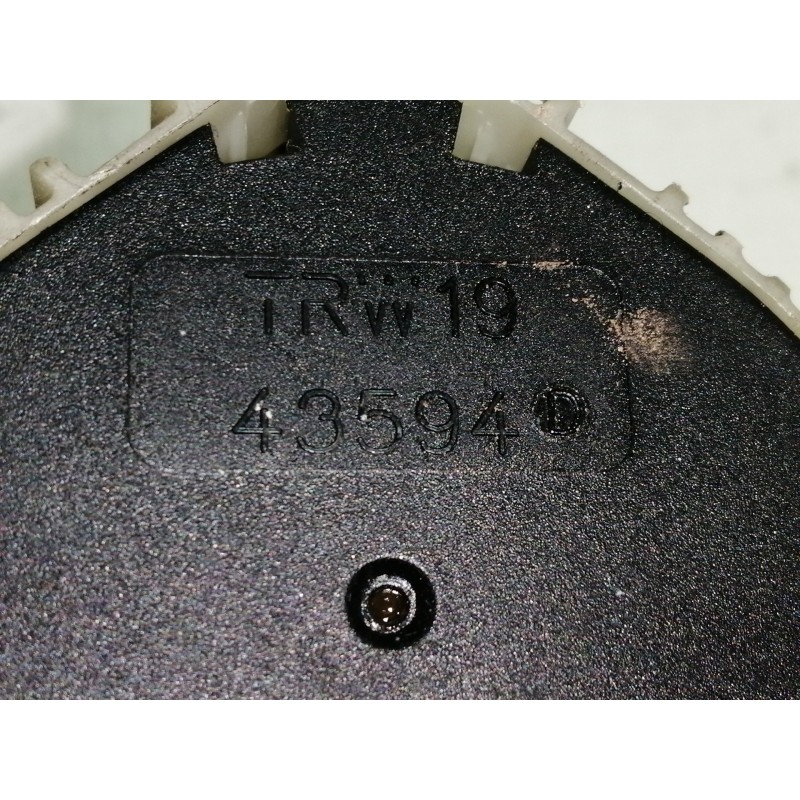 Recambio de cinturon seguridad delantero izquierdo para jaguar x-type 2.5 v6 referencia OEM IAM 43594  