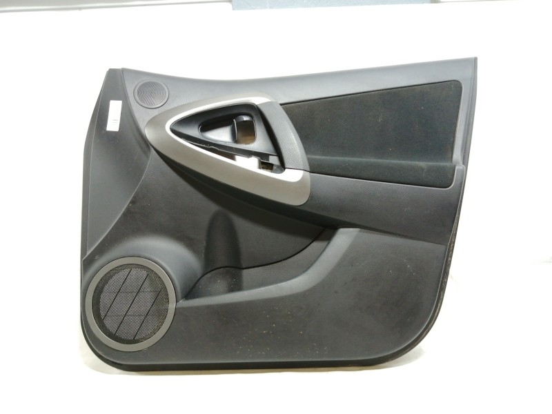 Recambio de guarnecido puerta delantera derecha para toyota rav 4 (a3) advance referencia OEM IAM 6771742020  