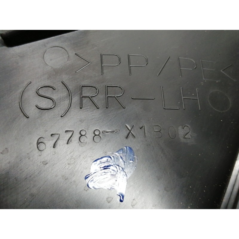 Recambio de guarnecido puerta trasera izquierda para toyota rav 4 (a3) advance referencia OEM IAM 67788X1B02  