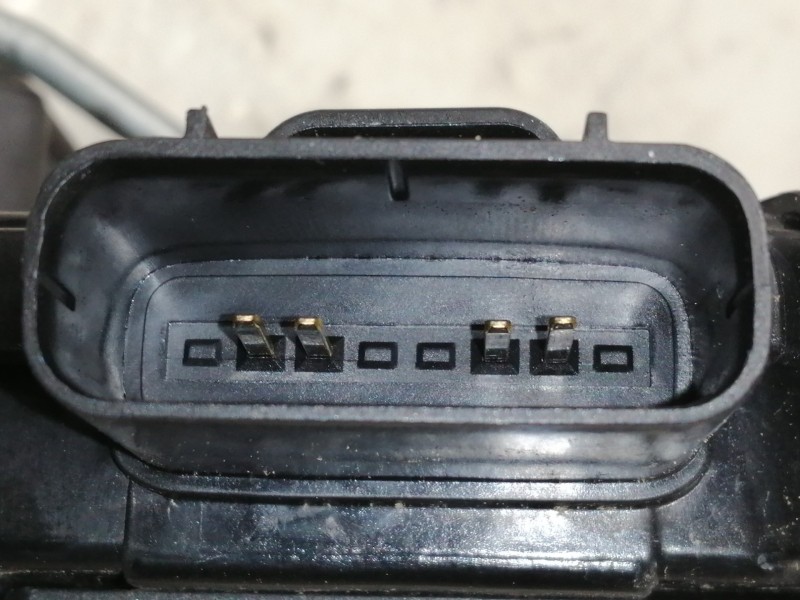 Recambio de cerradura puerta trasera derecha para kia stonic (ybcuv) business referencia OEM IAM 81420H8010JLB  