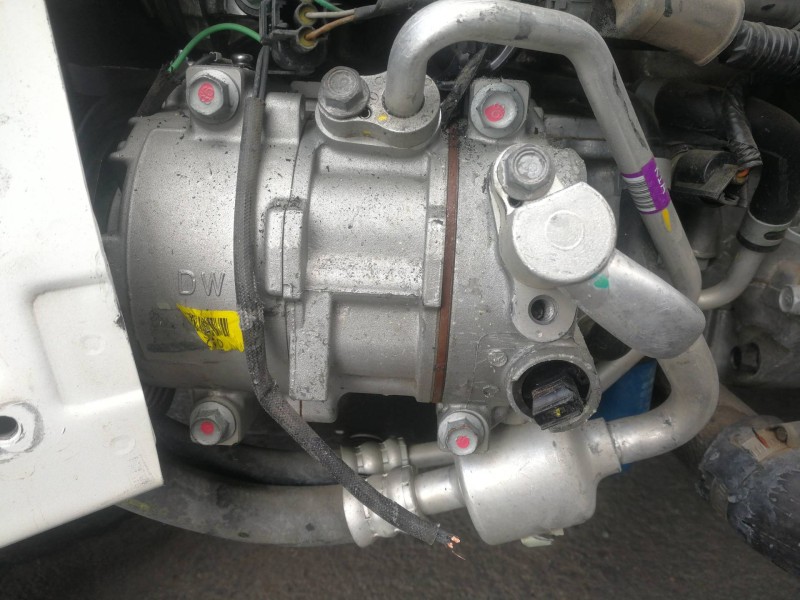 Recambio de compresor aire acondicionado para kia stonic (ybcuv) business referencia OEM IAM 1E39E17100 97701H8400 9M0510012