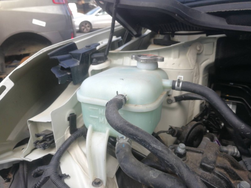 Recambio de deposito expansion para kia stonic (ybcuv) business referencia OEM IAM   